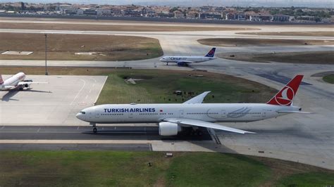 airbus a320 vs boeing 777.